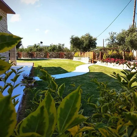 Villa Tzavaraki In 800 Sqm Secluded Land